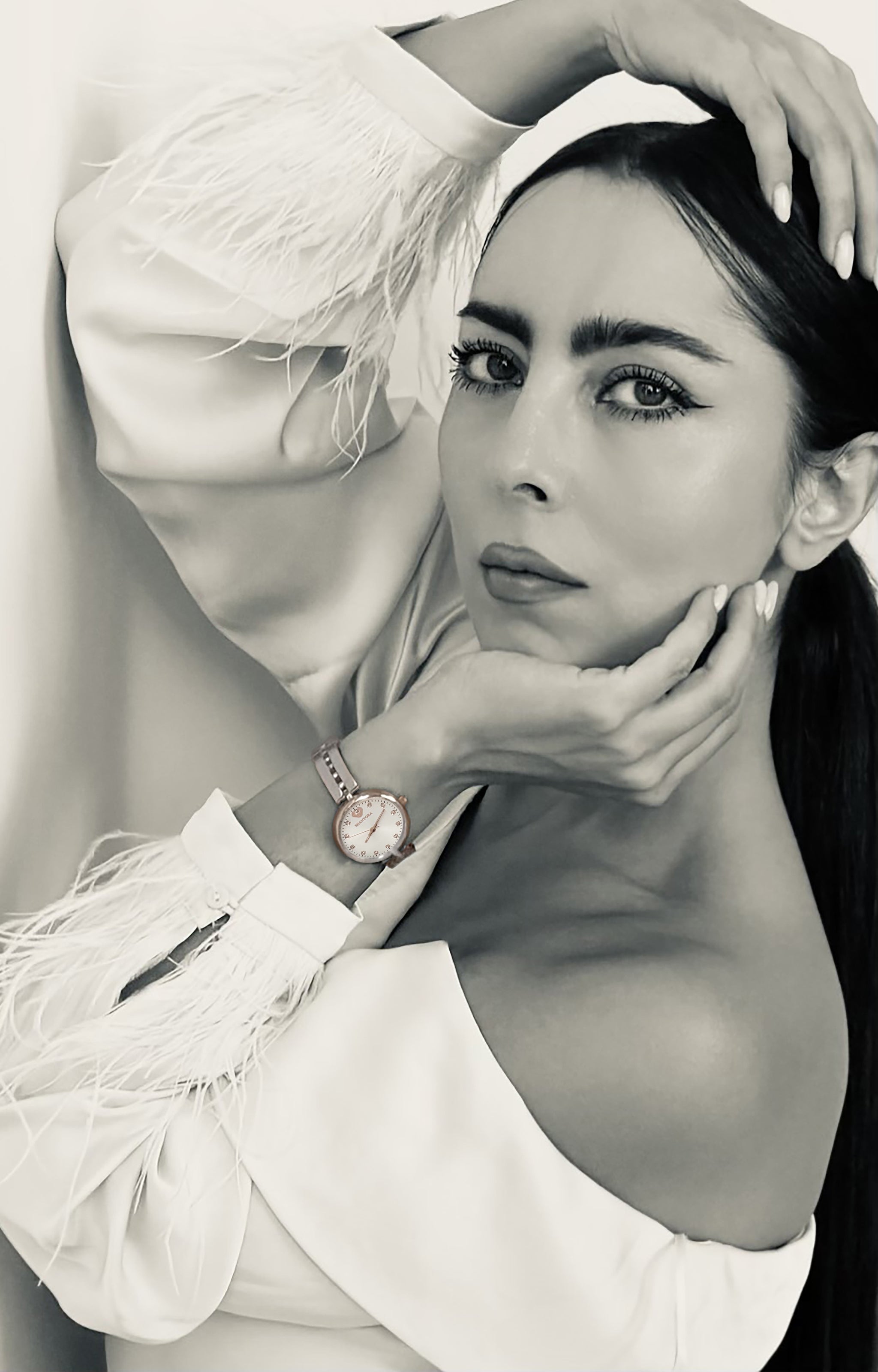 Shantora Blush Aura | Clear Stone & Dual-Tone Silver–Rose Gold Band